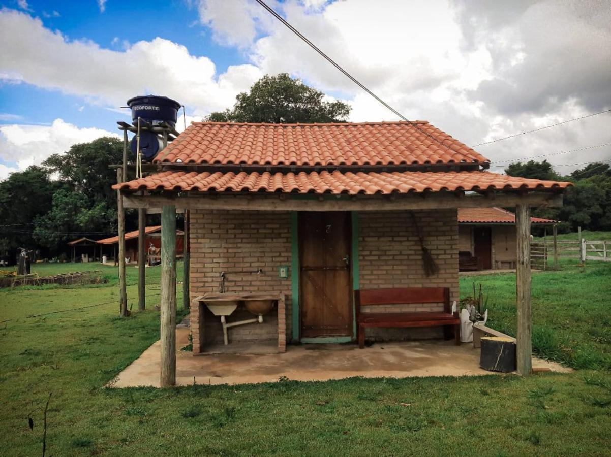 Chales E Camping Taquaral เซาโตเมตัสเลตราส ภายนอก รูปภาพ